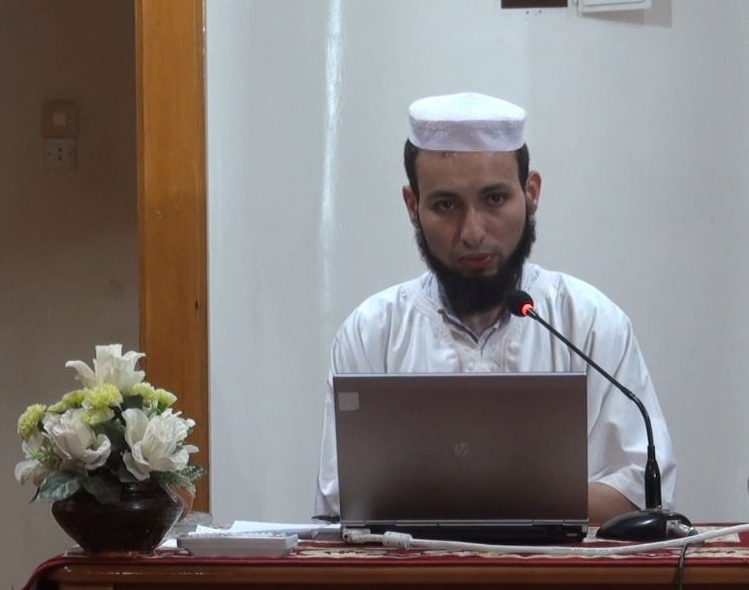 الإنسان بين دوافع الهوى وسلامة الاعتقاد "34"