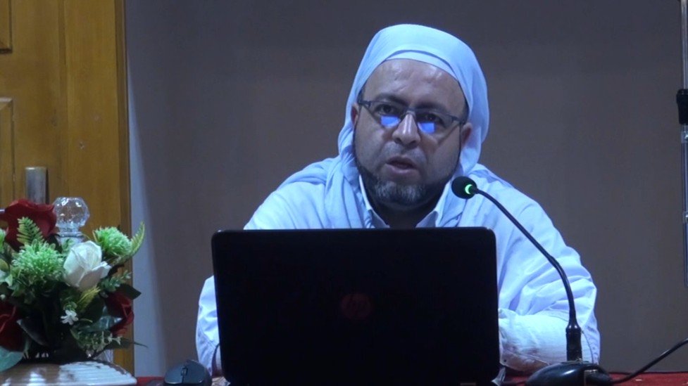 وقفات تربوية ودعوية  من سيرة الرسول (ص) في القرآن